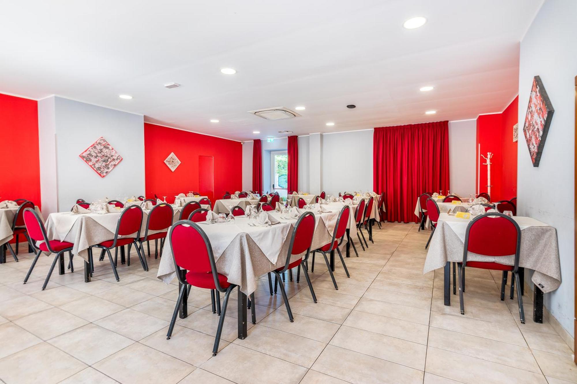 Hotel Ristorante La Mimosa Ламеція-Терме Екстер'єр фото
