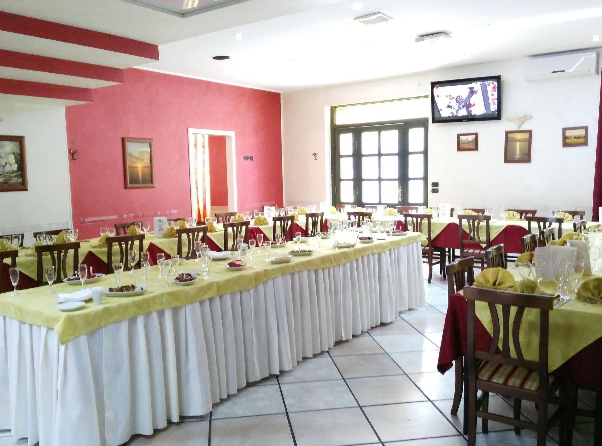 Hotel Ristorante La Mimosa Ламеція-Терме Екстер'єр фото